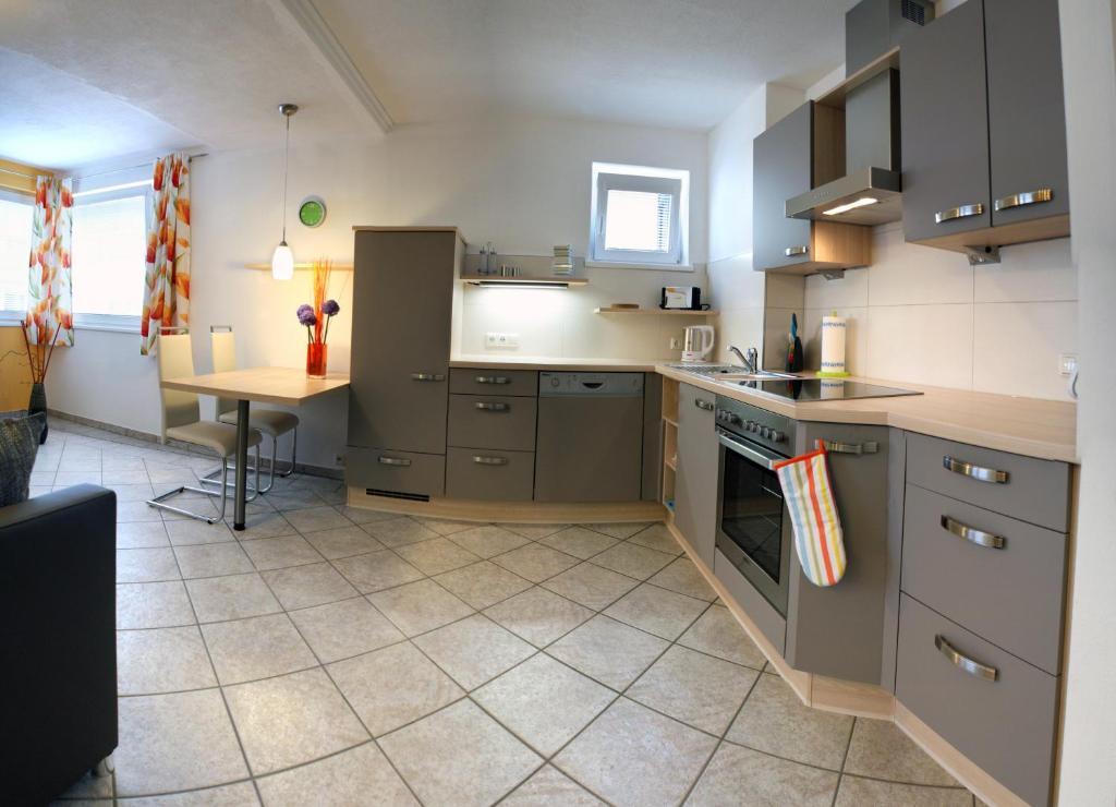 Apartment Hoerhager Mayrhofen Room photo